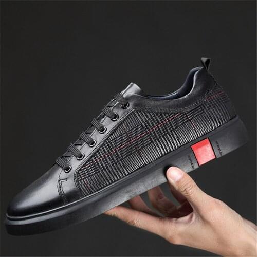 2021 new large size mens shoes simple style leather casual non-slip outdoor hiking wear-resistant breathable outdoor walk