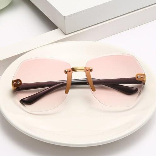 2020 Children Frameless Polygon Sunglasses Fashion Brand Design Gradient Kid Sun Glasses Boy Girl Unisex Vintage Cute Goggle