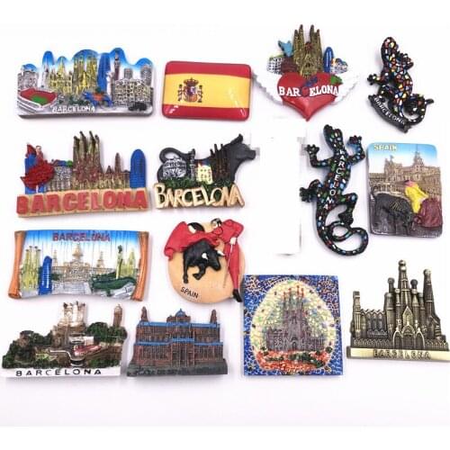 Travel Memorial Spain Gaudi Sagrada Familia Cathedral Barcelona Resin Fridge Magnet