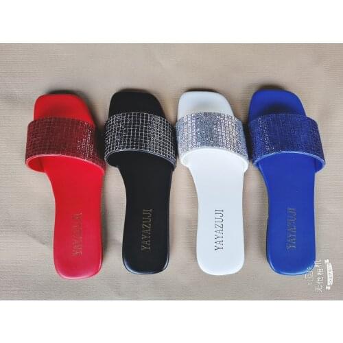 Summer 4 Color Rhinestone Women Slippers Sandals Antiskid Flat Sole Slippers Woman Sandals Slides Beach Shoes Deisgn Plus Size