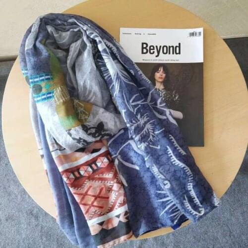 Wholesale price 2021 Womens Beach scarf designed by Spanish brand DESIGUAL （03