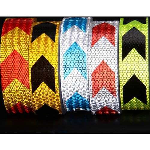300*5cm Arrow Safety Warning Conspicuity Reflective Tape Strip Sticker Fluorescent MTB for Automobiles Motorcycle Car-Styling