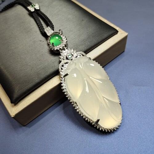 Koraba S925 Silver Inlaid Natural Chalcedony Leaf Pendant Necklace