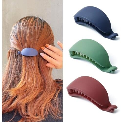 New Cute Candy Colors Banana Shape Hair Claws Women Girls Sweet Hair Clips Ponytail Holder Hairpins Fashion Hair Accessories
