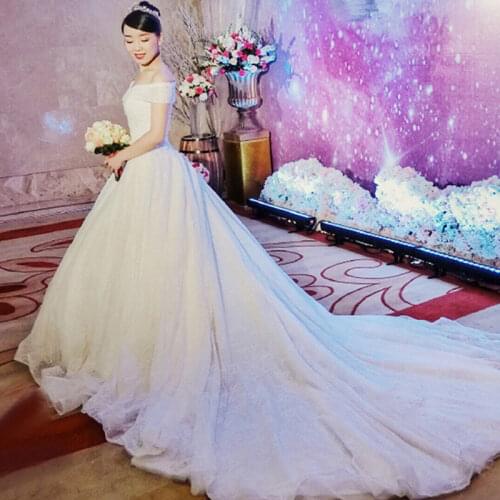 Luxury Lace Wedding Dress Retro Flower Wedding Gown Embroidery Appliqué Lace Tailing Bride Dresses Vestido De Noiva