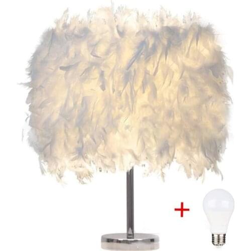Feather Table Lamp Vintage Elegant Bedside Desk Light White Table Night Light Creative Home Decor for Bedroom Livingroom