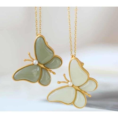 Natural Hetian Jade S925 Sterling Silver Butterfly Brooch Vintage Womens Gray Jade Pendant Fashion Vintage Accessories Necklace