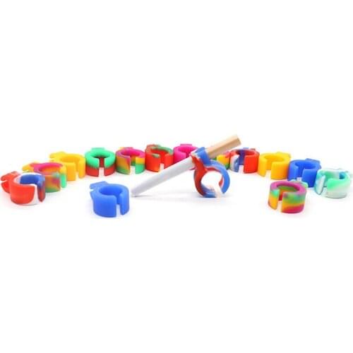 New Design Silicone Ring Finger Hand Rack Cigarette Holder Regular Smoking Accessories Finger Cigarette Holder For Man smoker