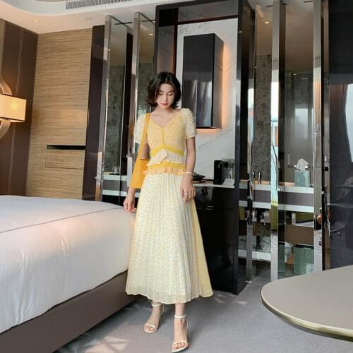 2021 New Summer Seaside Vacation Beach Long Skirt Fairy French Chiffon Wave Point Dress Womens Dress