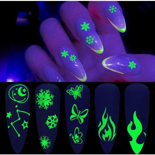 Halloween Luminous Nail Sticker 3D Christmas Creative Luminous Fire Butterfly Nail Art Decoration Nail Design Tool Accessories