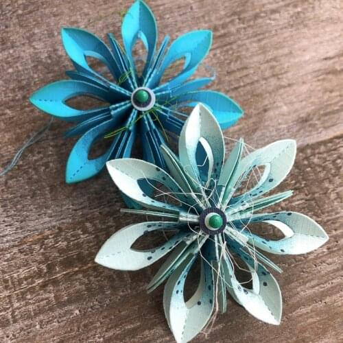 Mmao Crafts Metal Steel Cutting Dies Folded flower decoration Stencil For DIY Scrapbooking Paper/photo Cards Embossing Dies