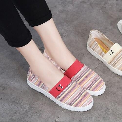 Women Shoes Ladies Summer Slip On Flat Sneakers Breathable Light Shallow Smile Stripe Female Casual Canvas Shoes Loafers Zapatos