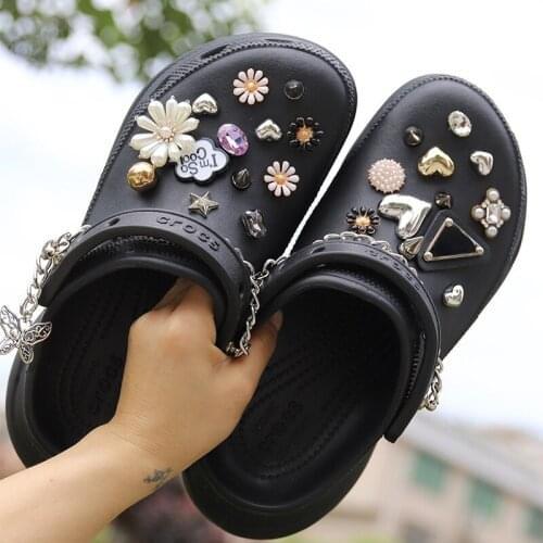 Croc Charms Shoes Decorations Metal Rivet and Rhinestone Shoes Decaration for croc JIBZ Clogs Kids Boys women Girls Gifts
