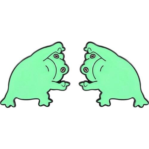 HOSENG Hot Summer Green Frog Cartoon Animals Brooch Cute Lapel Backpack Badge Funny Enamel Jewelry Pin Christmas Gift HS_471