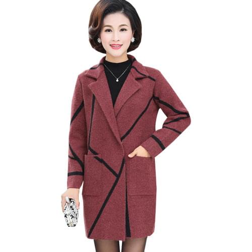 Autumn Winter Women Plus size Middle aged mother Loaded Woolen Coat 2018 New Loose Lapel Stripes Female Wool Coats Parkas WZ472