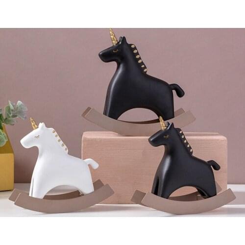 Nordic Minimalist Style Figurines & Miniatures Resin Unicorn Rocking Horse Trojan Wedding Ornament Creative Swing Trojan Resin