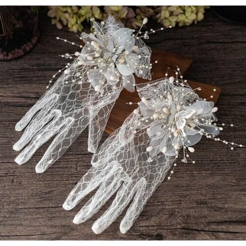 New Arrival Butterfly Decorations Lace Bridal Gloves Short Wedding Accessories Free Shipping