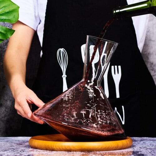 Tumbler Swing Red Wine Decanter Douyin Net Celebrity with The Same Type of Crystal Rotating Fast Decanter Personality Creativity