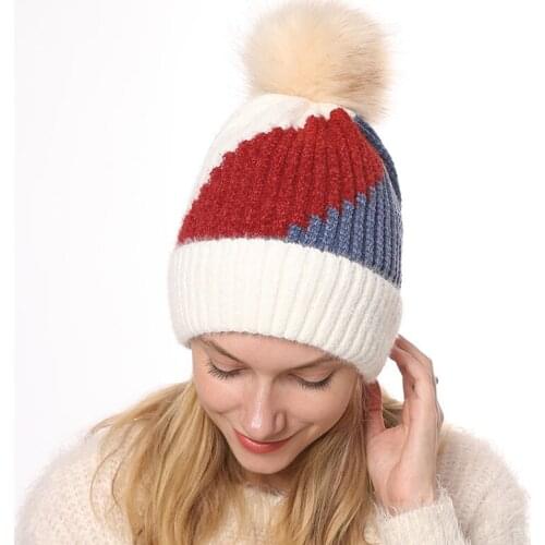 Winter Ladies New 3 Color Stitching Womans Hats Velvet Warm Beanie Knitting Chenille Soft Wool Skullies Cap C012