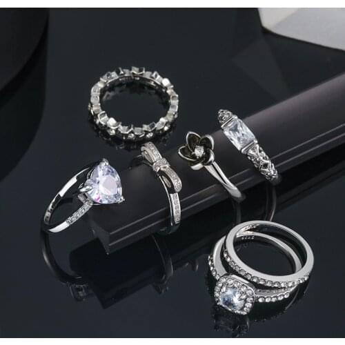 Fashion Crystal Engagement Rings for Women AAA White Cubic Zirconia Silver Color Womens ring 2021 Wedding Trend Female Jewerly