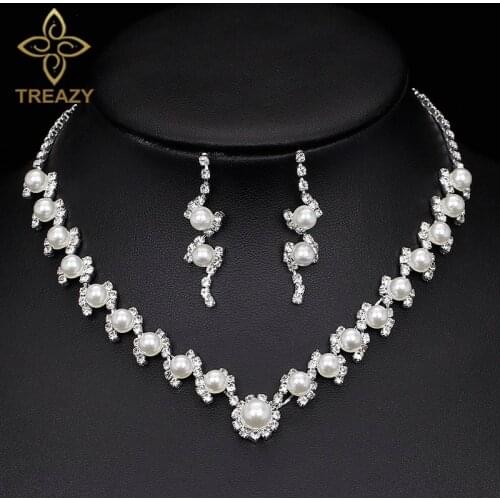 TREAZY Pearl Necklaces For Women