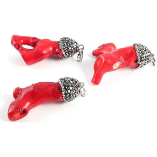 New 1PC Hot Selling Trendy Natural Coral Irregular Shape Pendants Charms Jewelry for Womens Necklace Accessories