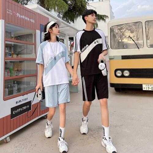 Student couples wear a two-piece casual sports suit couples clothes couples clothing