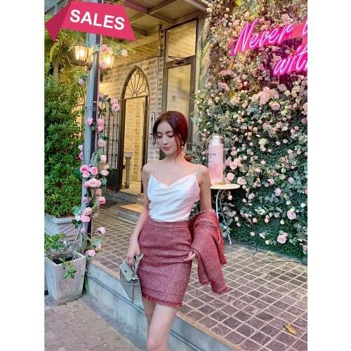 Veramoon2021 new year short buttocks show thin one-step skirt