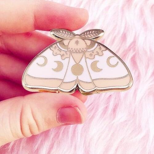 YAOJIE Starry Moon Eclipse Lunar Moth Magic Witchy Brooch Pins Enamel Metal Badge Lapel Pin Brooches Fashion Jewelry Accessories