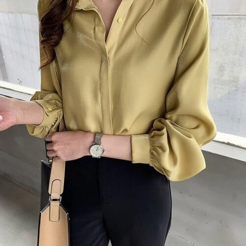 Womens Simple Large Size Shirts 2021 Spring Female Long-Sleeved Loose Korean Blouses Solid Color Female Bottoming Tops Clothing
