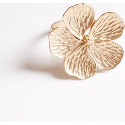 12PCS flower napkin ring napkin ring flower napkin ring paper towel ring Hotel wedding banquet table decoration napkin buckle