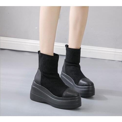 Women flock fashion Breathable elegant warm boots shose cancise pumps winter Soft and comfortable wedges women casual boots