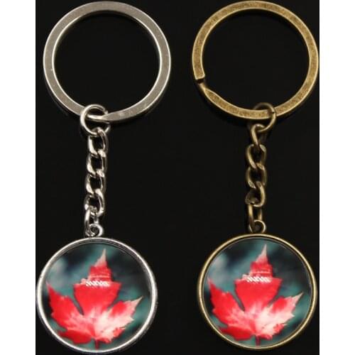 New Keychain Jewelry With Silver Color Plated Canada Maple Leaf Glass Cabochon Car Accessories Keychain Ring For Unisex