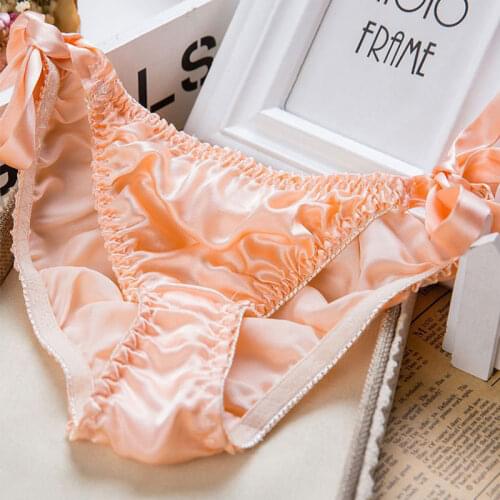 Cute Bow Women Panties Simulation Silk Lingerie Sexy Briefs Soft Breathable Underpants New Fashion Female Underwear