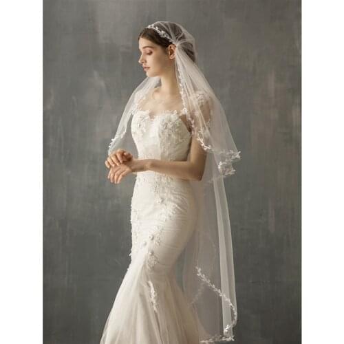 Vintage Juliet Bridal Veils Leaves Lace Edge Long Wedding Accessories Cape Veils for Brides White With Hair Clips 2 metres New