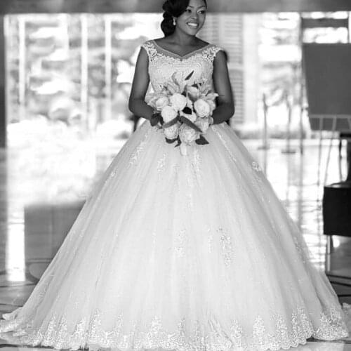 Good Quality African Ballgown Wedding Dresses 2021 Floor Length Tulle Bridal Dresses Custom Made