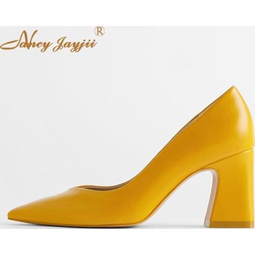 Yellow 2019 spring and autumn womens patent leather shallow mouth fashion mature shoes womens square heel solid pointed office