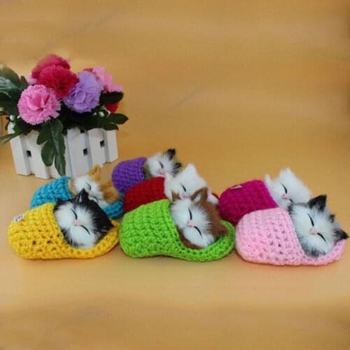1pcs Cute Simulation Slippers Sleeping Cat Key Chain Knitting Random Decoration Pendant Color Shoe Sound Simulated Sleeping Q1V5