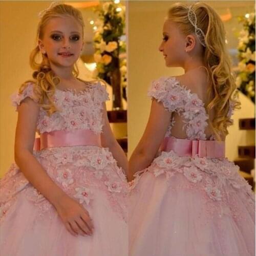Arabic Flower Girl Dresses 3D Floral Appliques Pearls for Wedding Vintage Little Girl Pageant Dresses Communion Gown
