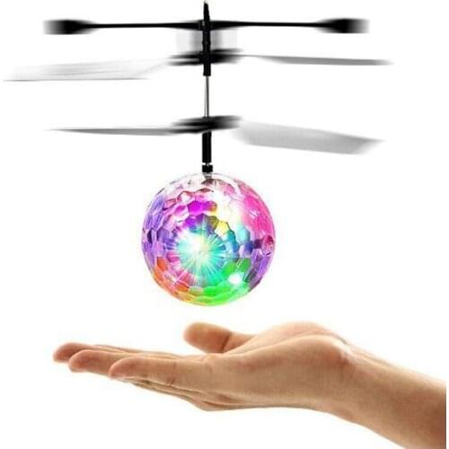 Fantastic New Fashion Infrared Induction Flying Flash Disco Colorful LED Ball Helicopter Child Toy