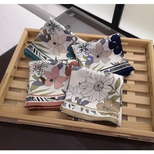 100% Silk Scarf Bandana Women Elegang Vintage Kerchief Headband Boho Style Flower Floral Print Neck Hair Tie Band Turban 53*53cm