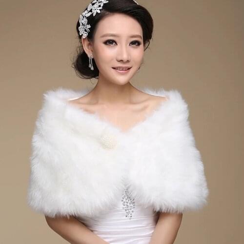 Hot New Wedding Bolero Outerwear Accessories Urged Wrap Bride Formal Winter Cape Bride Fur Shawl Wedding Jackets Wrap OJ00169