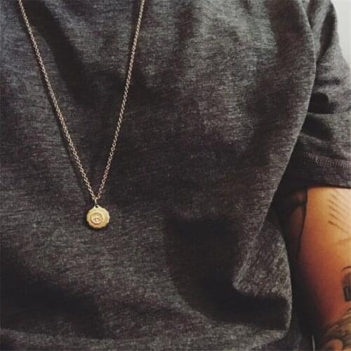 Mens Punk Hawk Necklaces Stainless Steel Vintage Coin Eagle Pendant Necklace for Men Biker Animal Fashion Jewelry Accessories