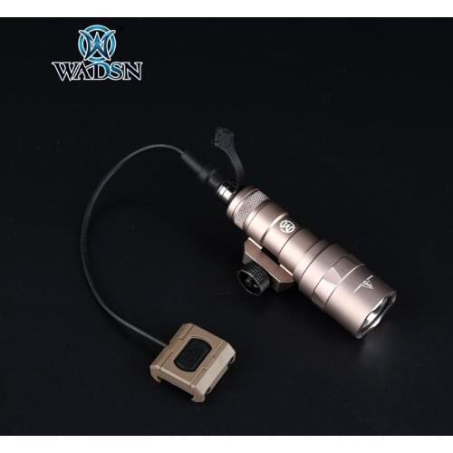 WADSN Surefir M300C Tactical Mini Weapon Light Airsoft Gun Scout Light Rifle Hunting Flashlight Remote Switch ModButton 20mmRail