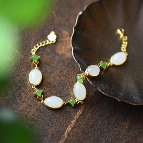 Snew inlaid natural Hetian Chalcedony bracelet Chinese retro palace niche design light luxury cold wind womens brand jewelry