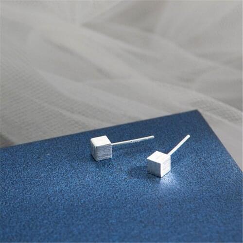 Cute Mini Square Earrings Female Fashion Minimalist Brushed Sugar Cube Earrings Dumbbell Geometric Accessories