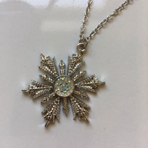 Necklace For Women White Snowflake Crystal Snow Pendant Dress Up Chain Elsa Anna Xmas Christmas Gift Party Accessories