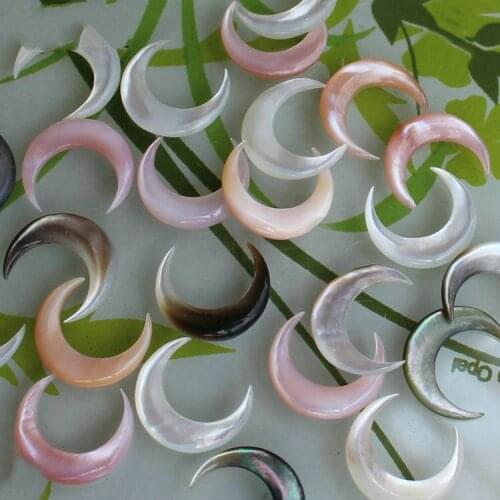 50pcs Natural MOP Shell Moon Shape Handmade 12mm Jewelry Accessories