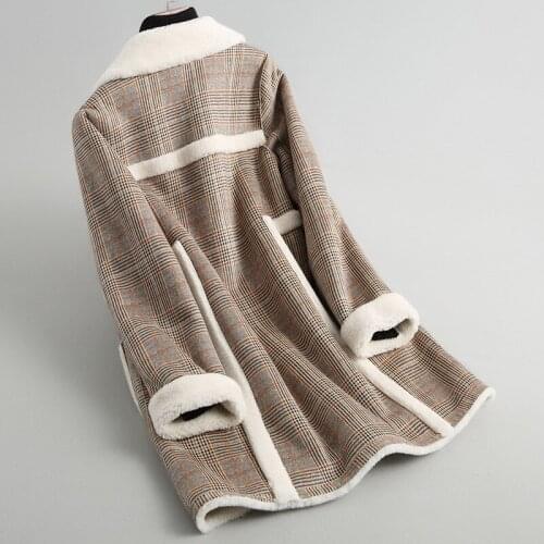 Autumn Winter Coats Ladies Warm Thick Wool Fur Jackets Top Quality Lamb Fur Parkas casaco de inverno KQN18009 MF498