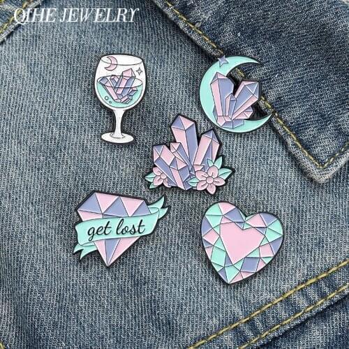 Quartz Enamel Pin Purple Pink Baby Blue Crystal Metal Alloy Brooches Goblet Heart Moon Flowers Decoration Badges Women Jewelry